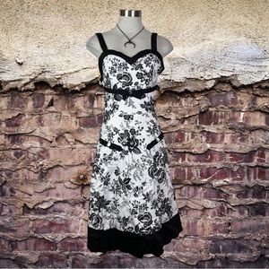 Voodoo Vixen 50s Retro Rockabilly Floral Swing Dress XL